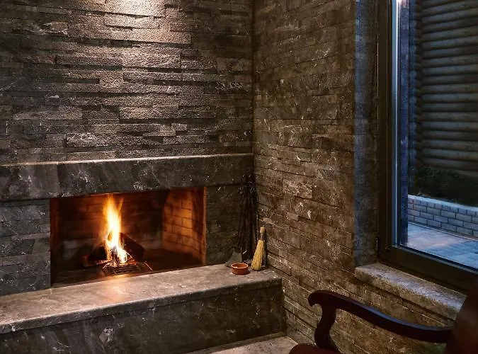 Hyades Mountain Chalet *