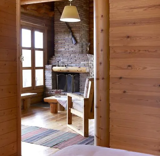 Hyades Mountain Chalet *